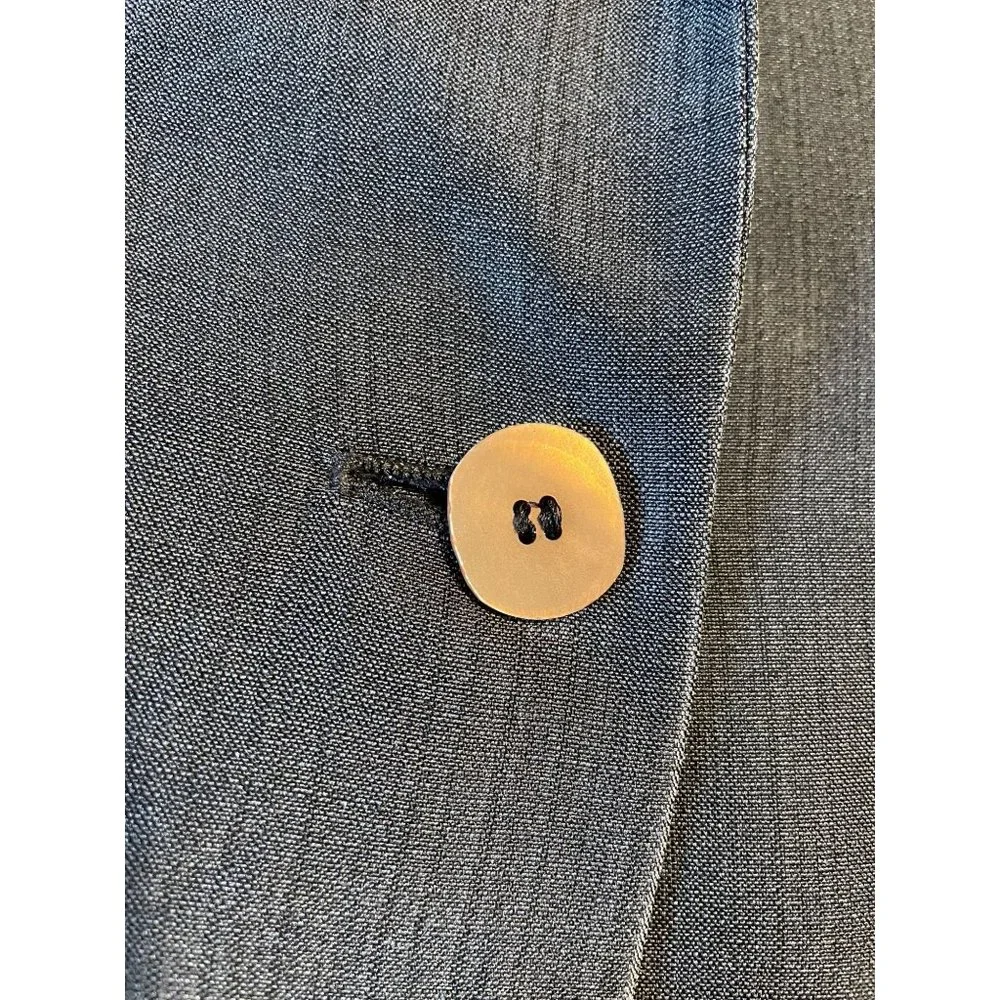 🤩🎉HOST PICK!!🎉🤩VALENTINO Authentic Gray 100% Silk Ladies Blazer - Picture 9 of 10